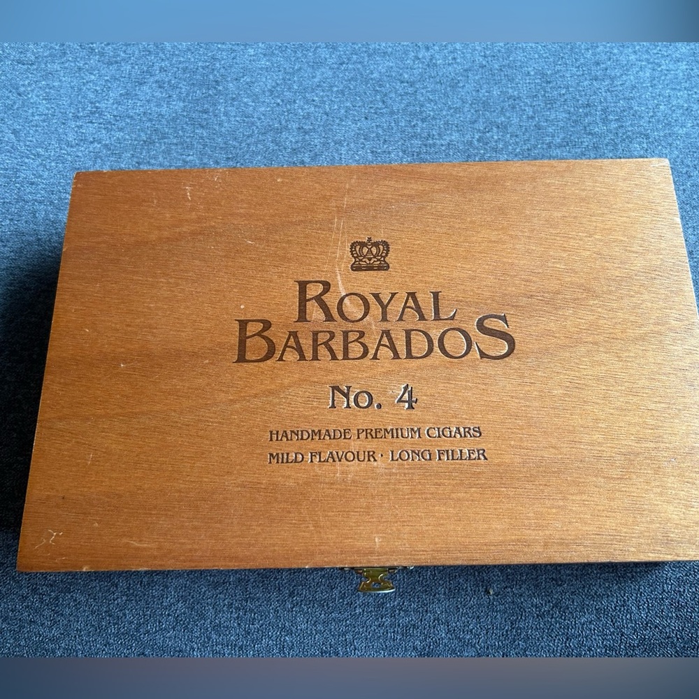 Royal Barbados Wooden Cigar Box